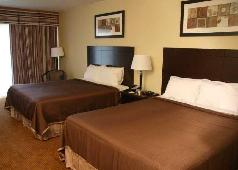 Toronto East Inn Экстерьер фото
