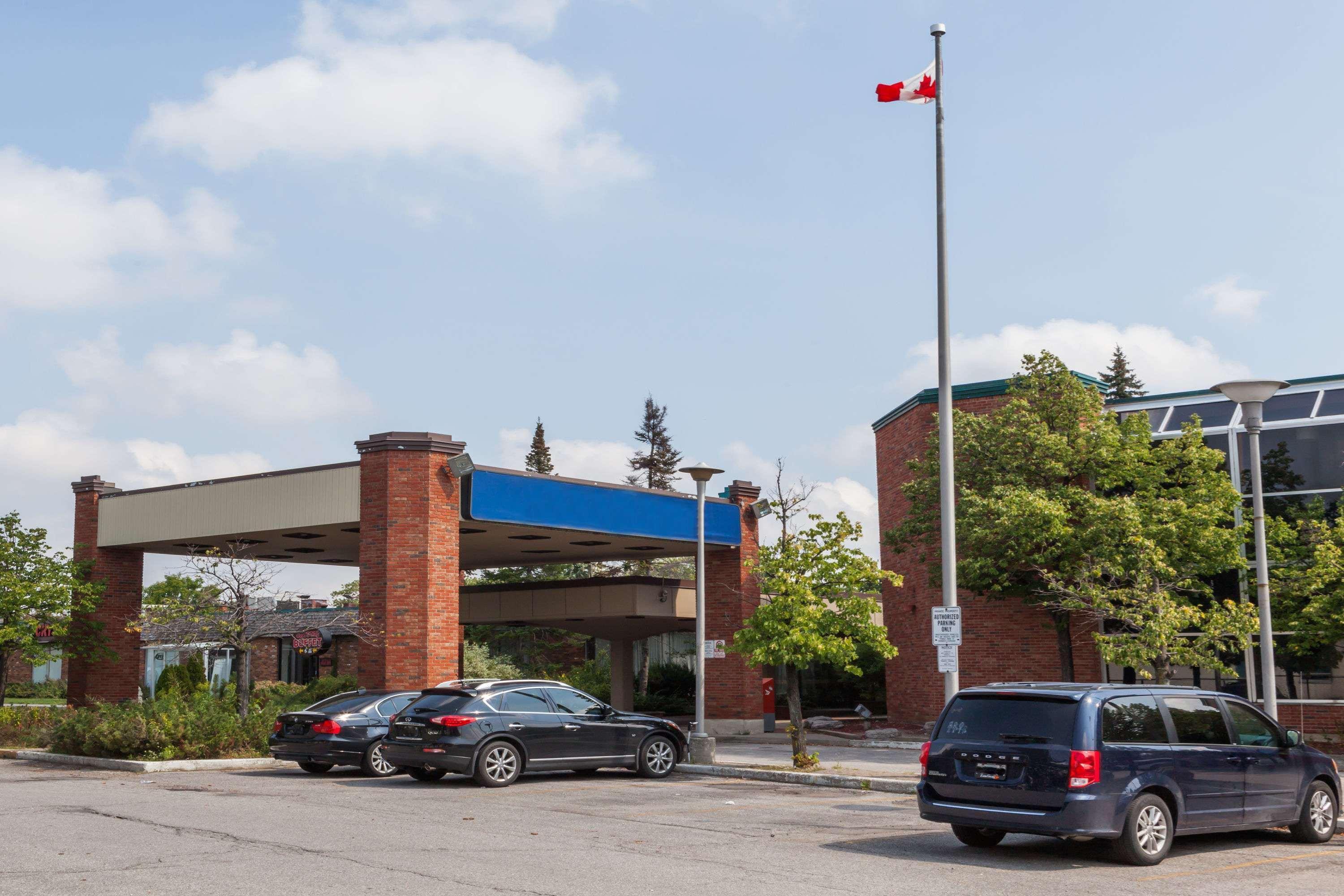 Toronto East Inn Экстерьер фото