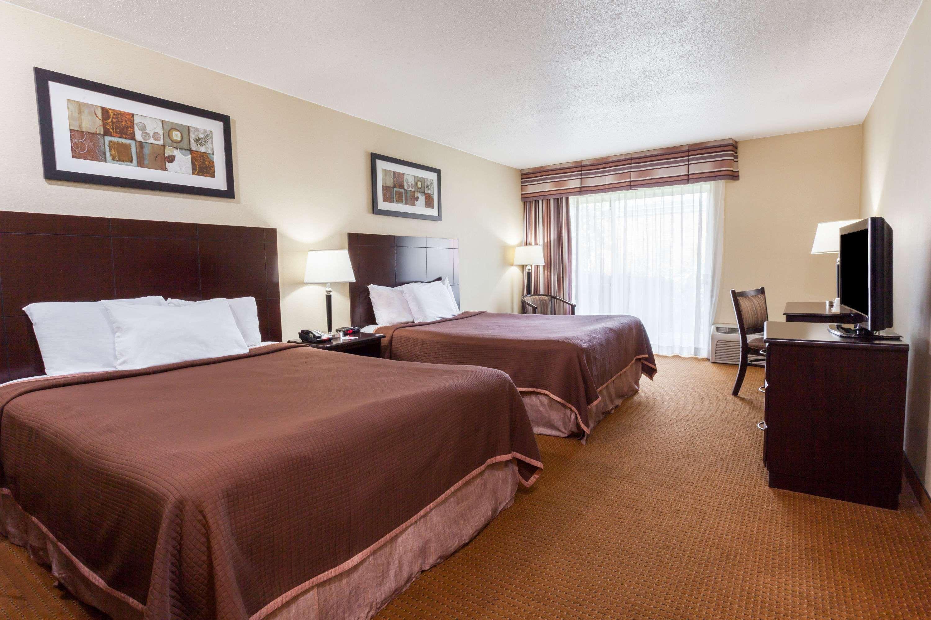 Toronto East Inn Экстерьер фото