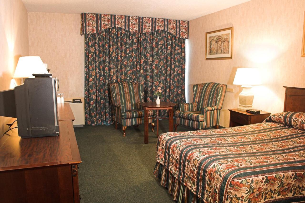 Toronto East Inn Экстерьер фото